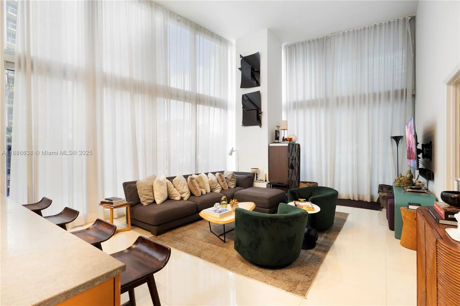 495 Brickell Ave, #1510