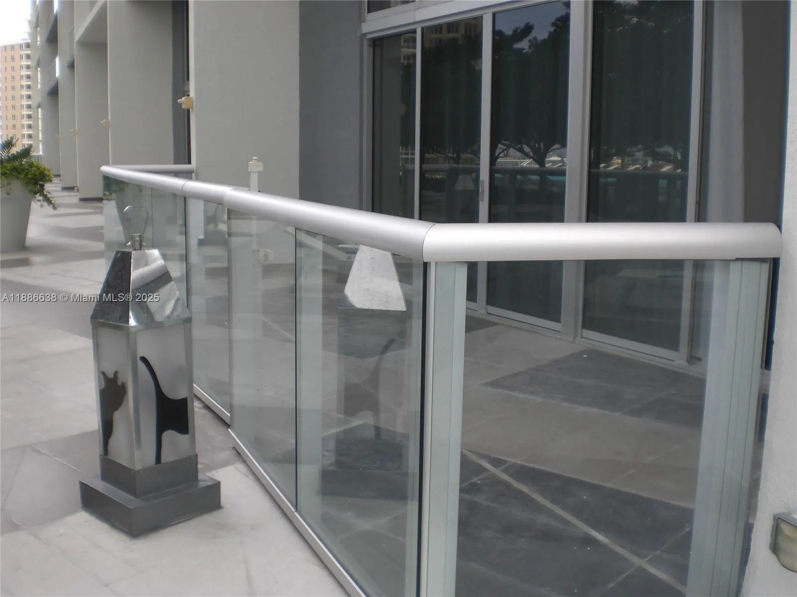 495 Brickell Ave, #1510