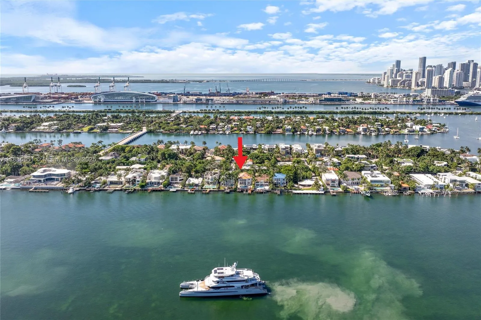 305 N Hibiscus Dr