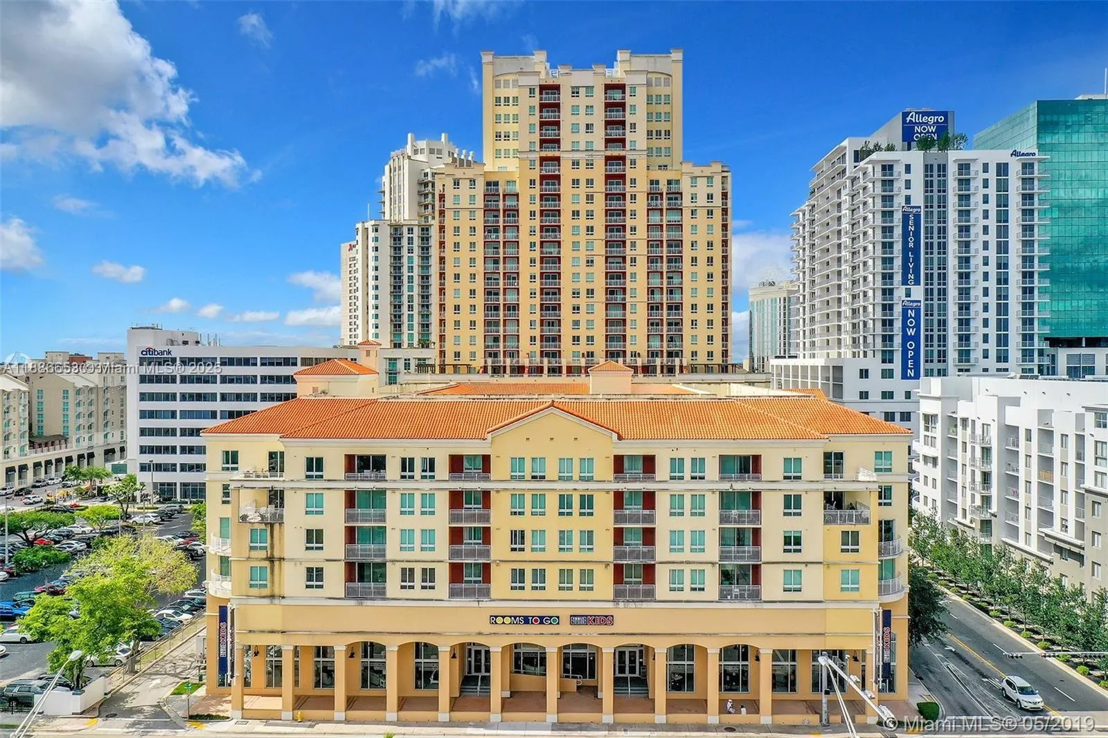 7350 SW 89th St, #1702S