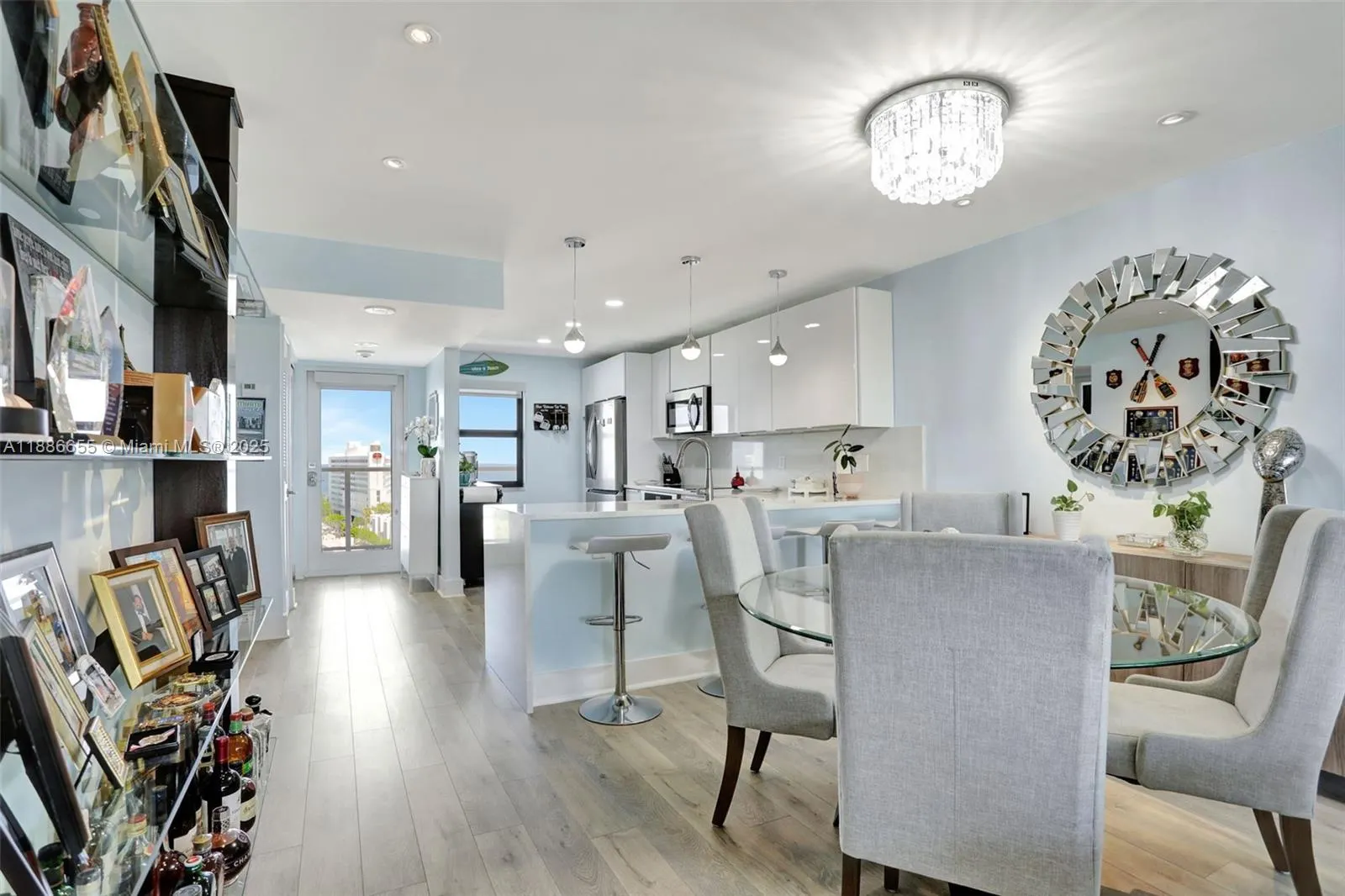 1401 N Riverside Dr, #1403