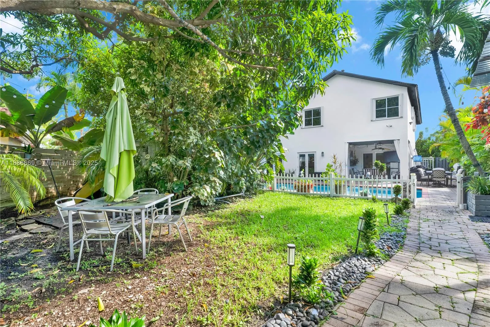 11126 SW 148th Pl