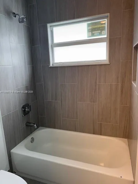 511 SW 1 AVENUE, ##1A