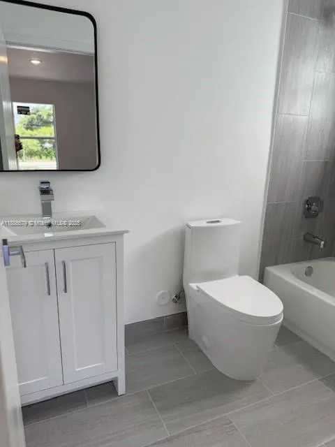 511 SW 1 AVENUE, ##1A