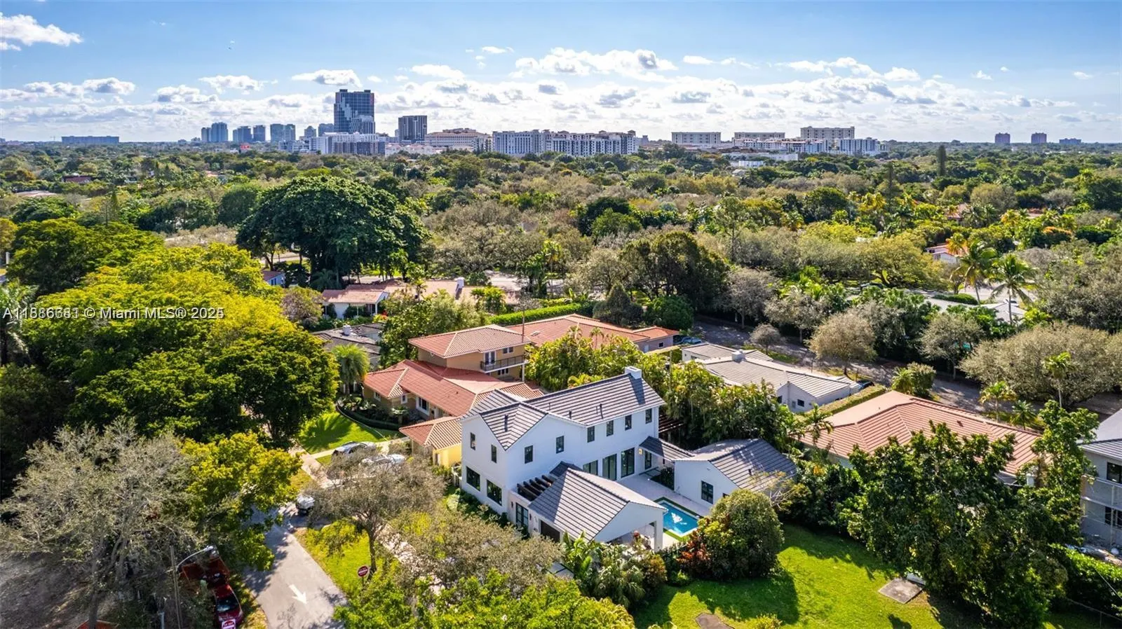 638 Escobar Ave