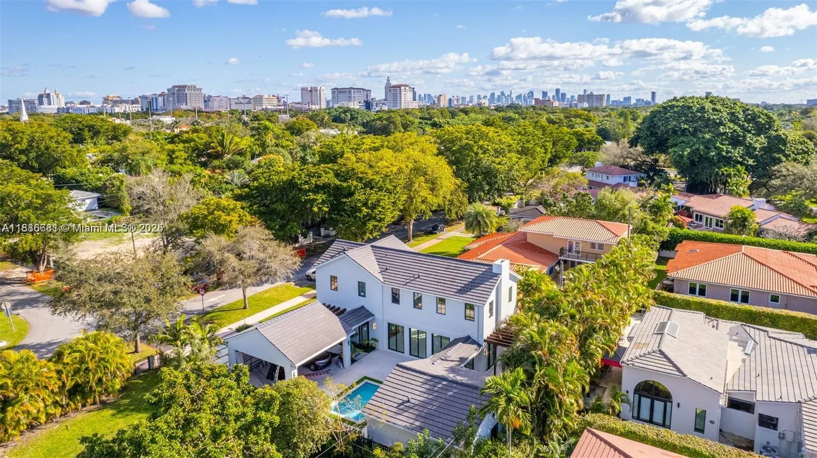 638 Escobar Ave