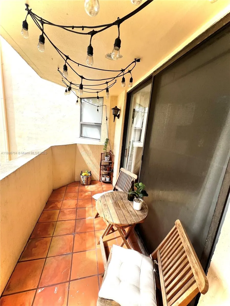 7451 NW 16th St, #207