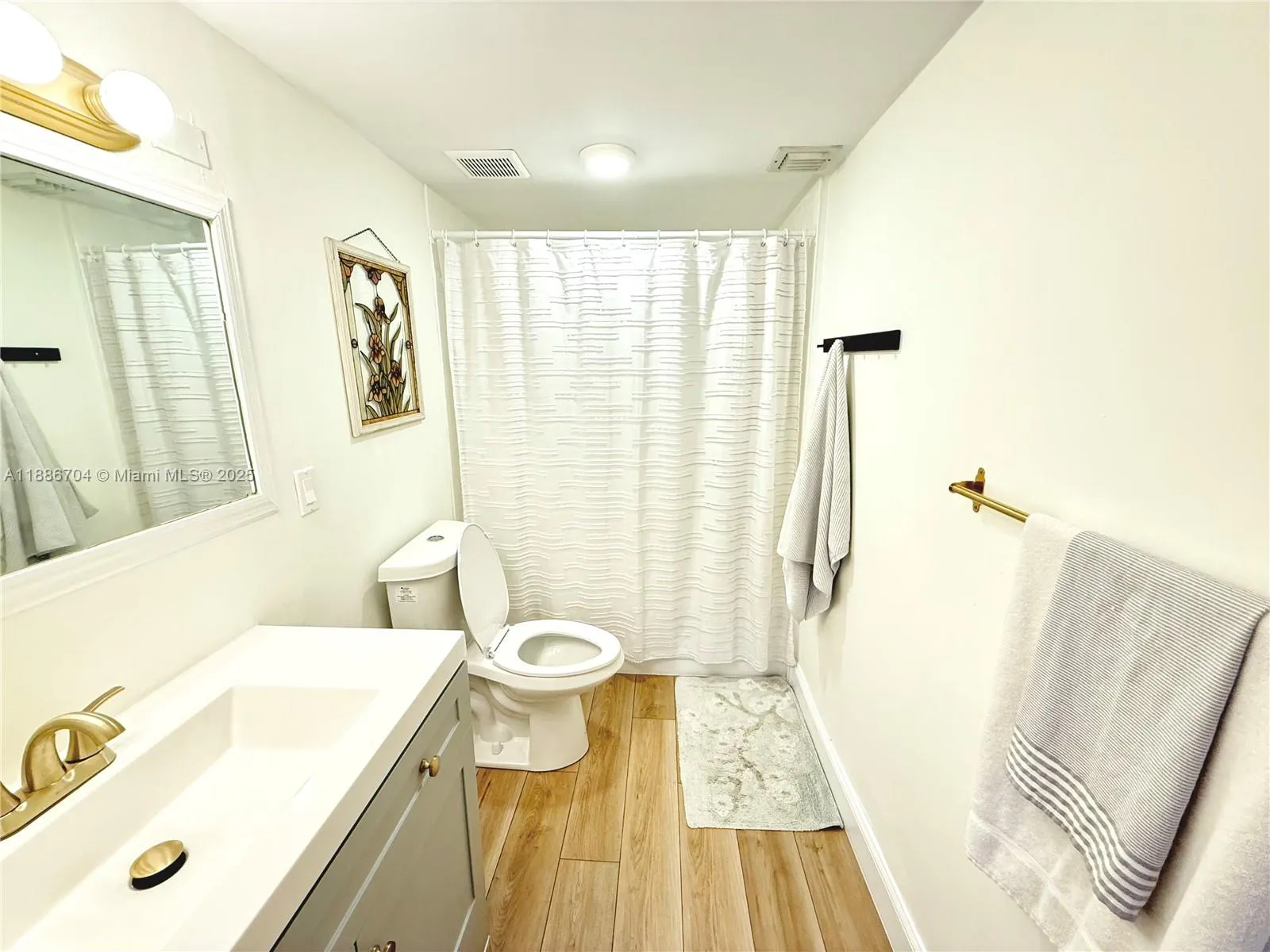 7451 NW 16th St, #207