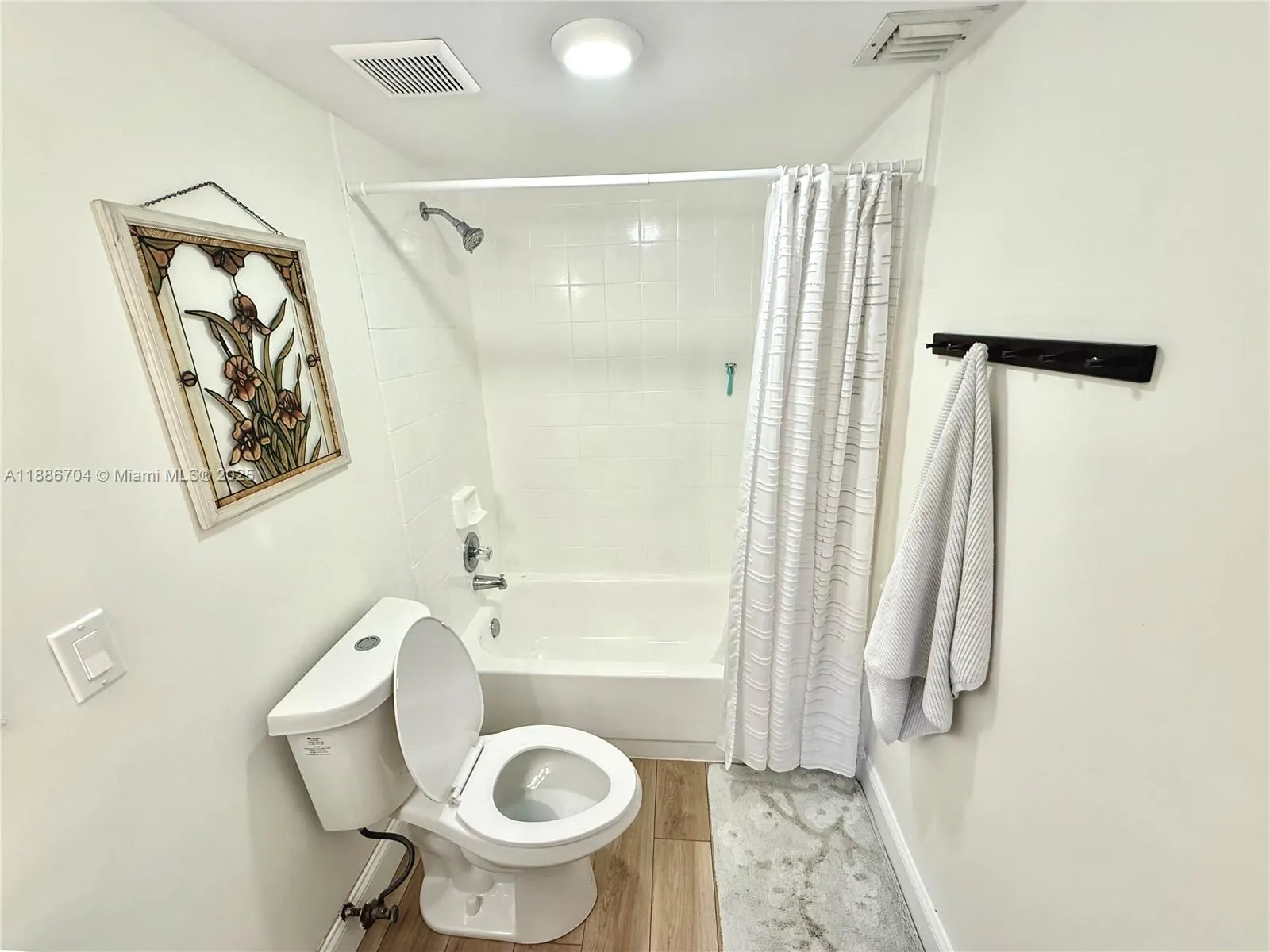 7451 NW 16th St, #207