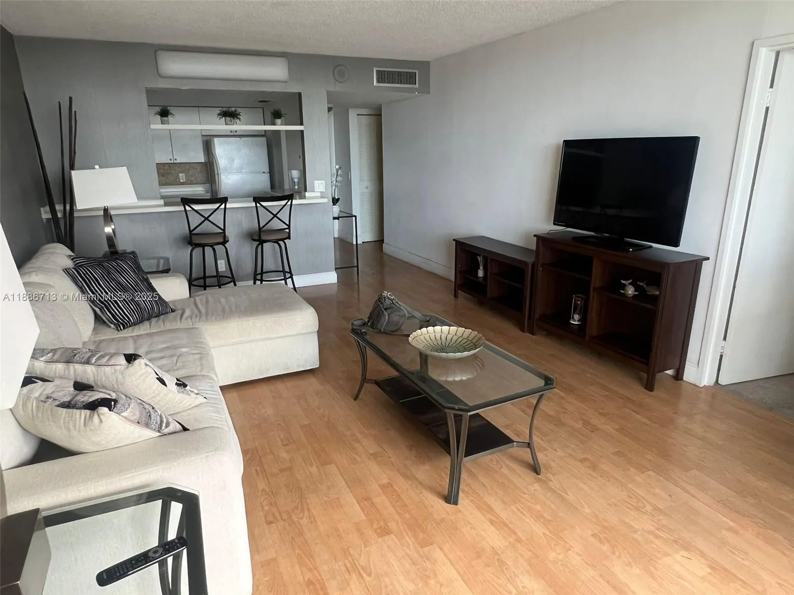 13499 Biscayne Blvd, #1601