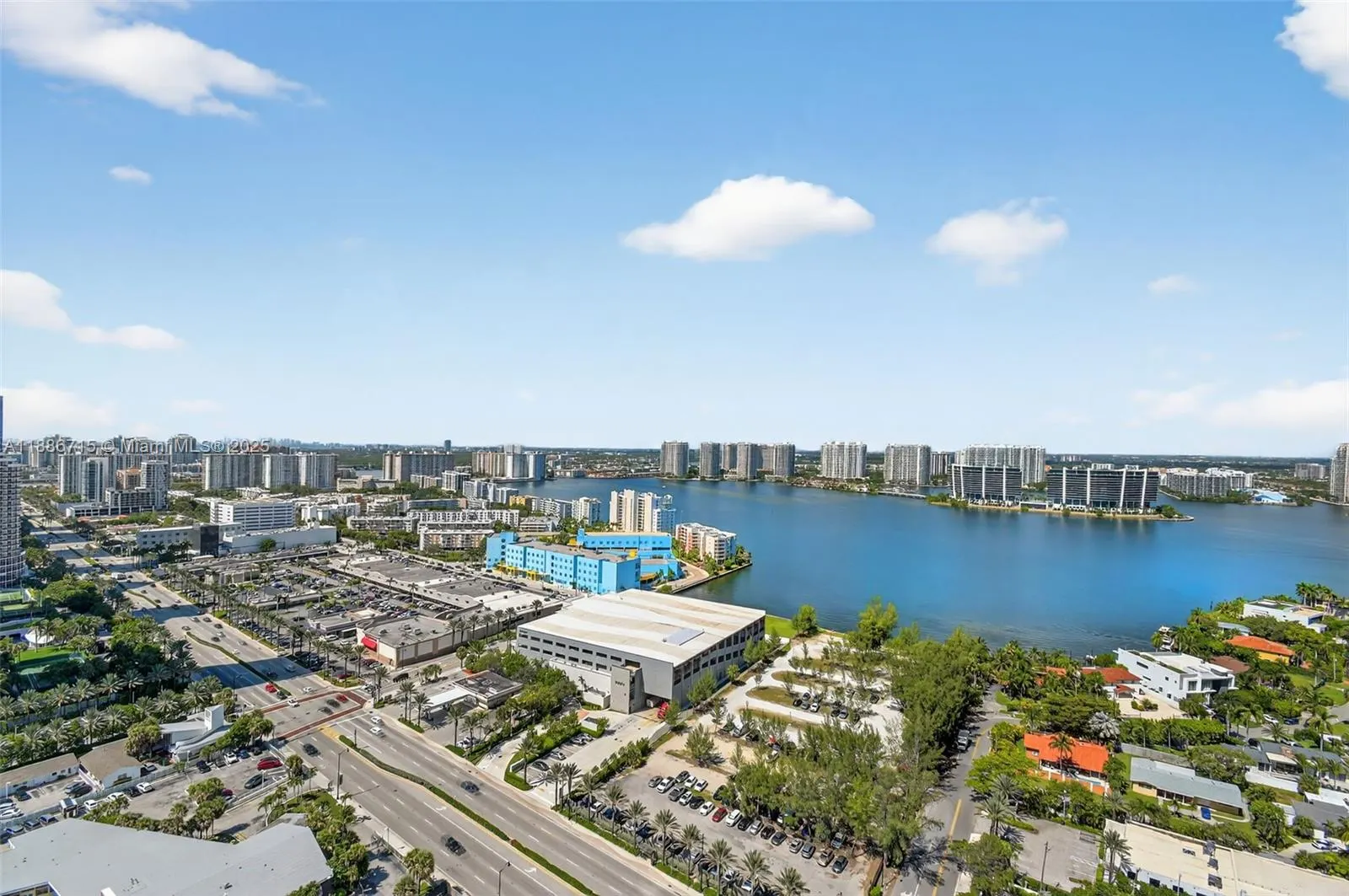 18501 Collins Ave, #2504