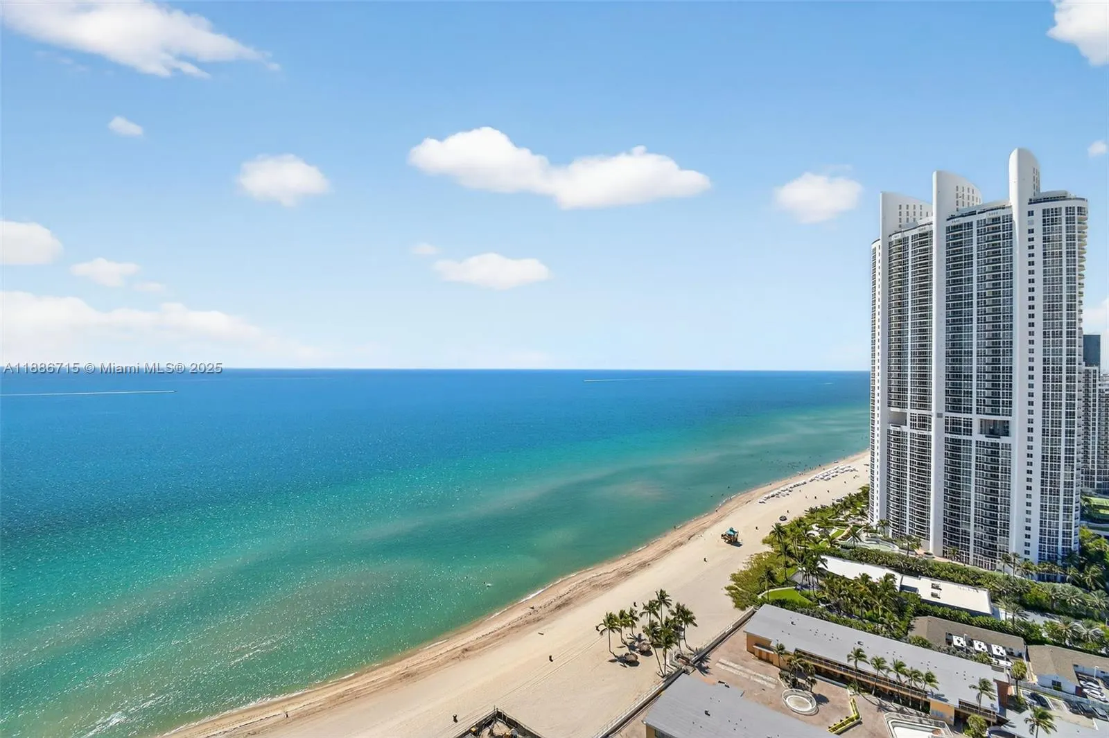 18501 Collins Ave, #2504