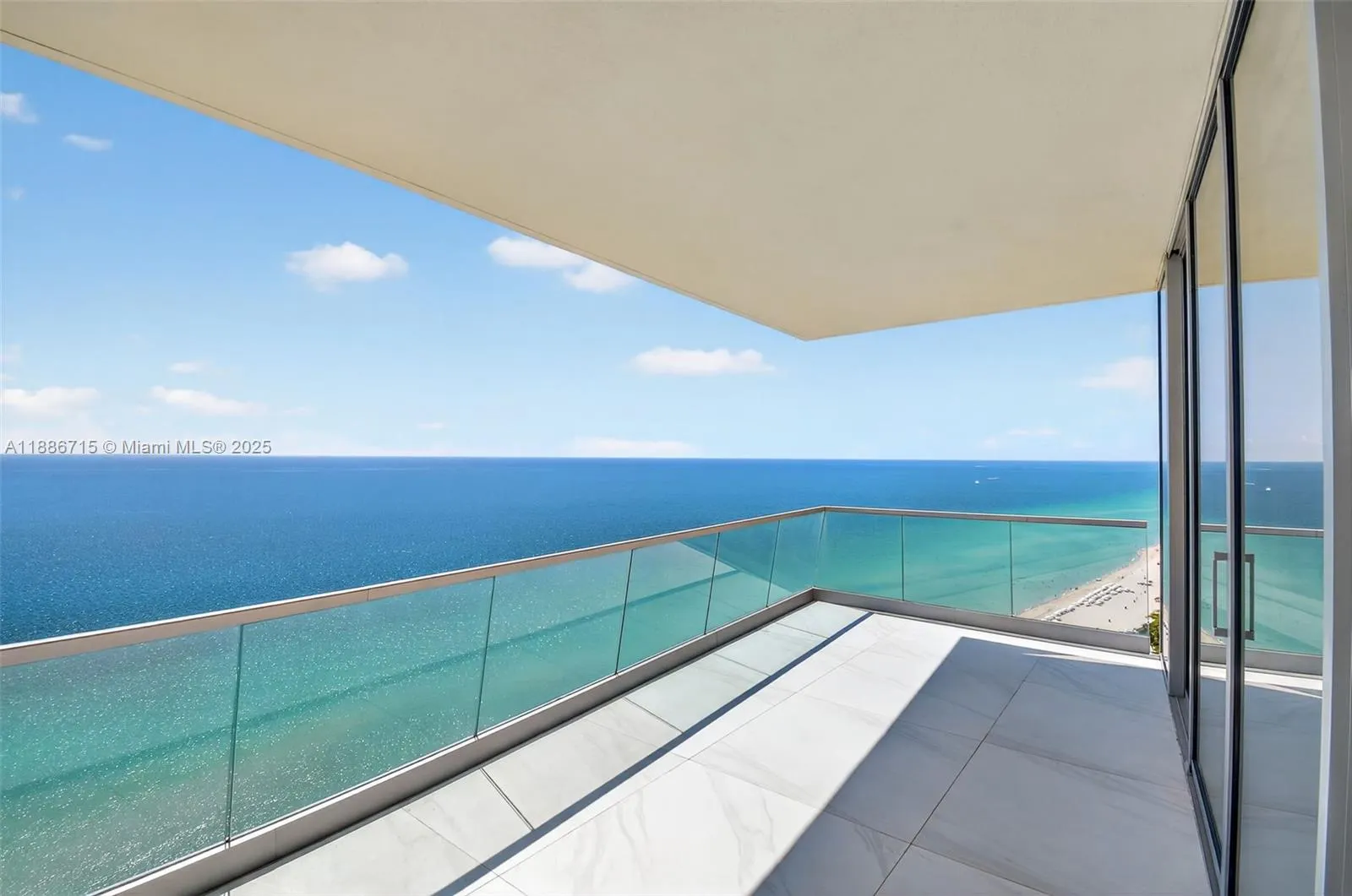 18501 Collins Ave, #2504
