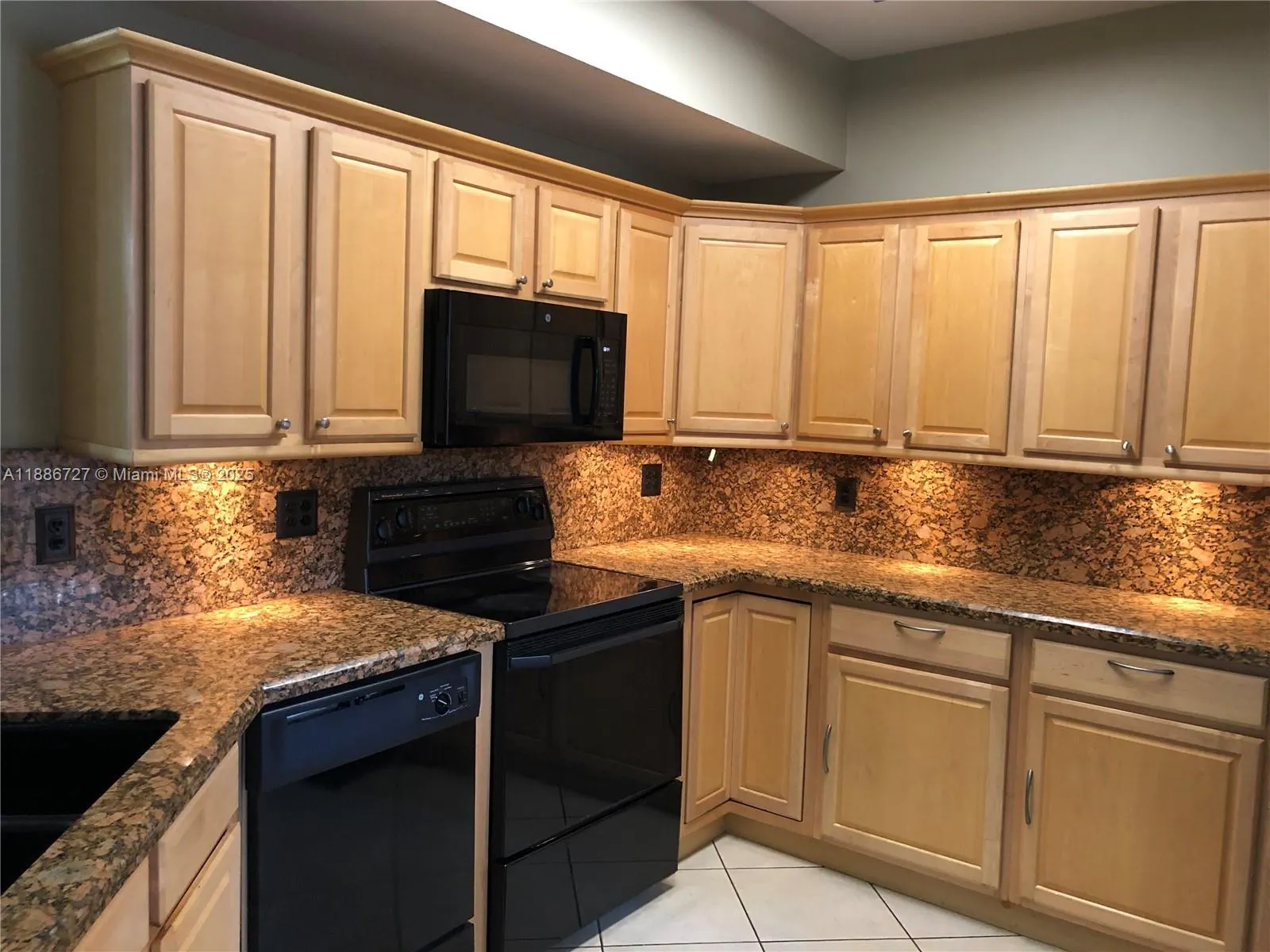 15875 SW 3rd Ct, #101