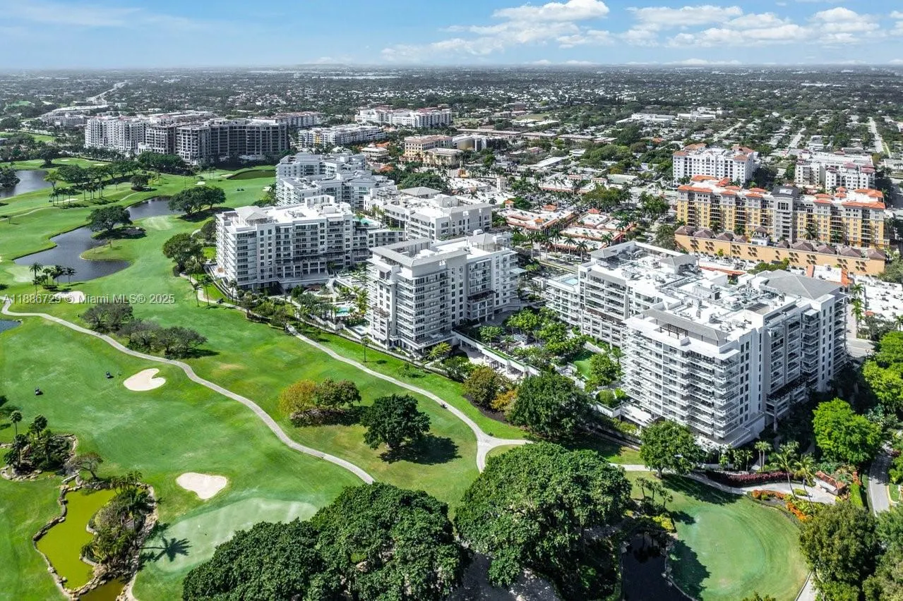 210 SE Mizner Blvd, #403