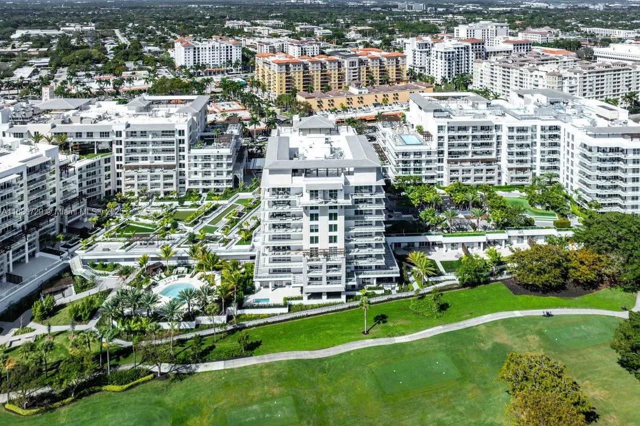 210 SE Mizner Blvd, #403