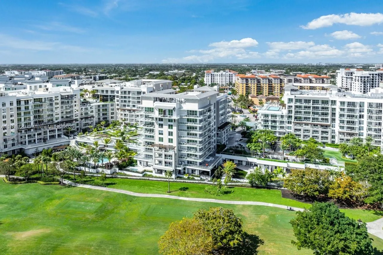 210 SE Mizner Blvd, #403