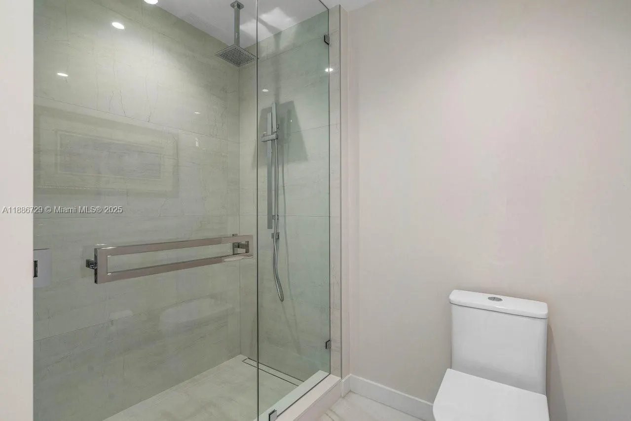210 SE Mizner Blvd, #403