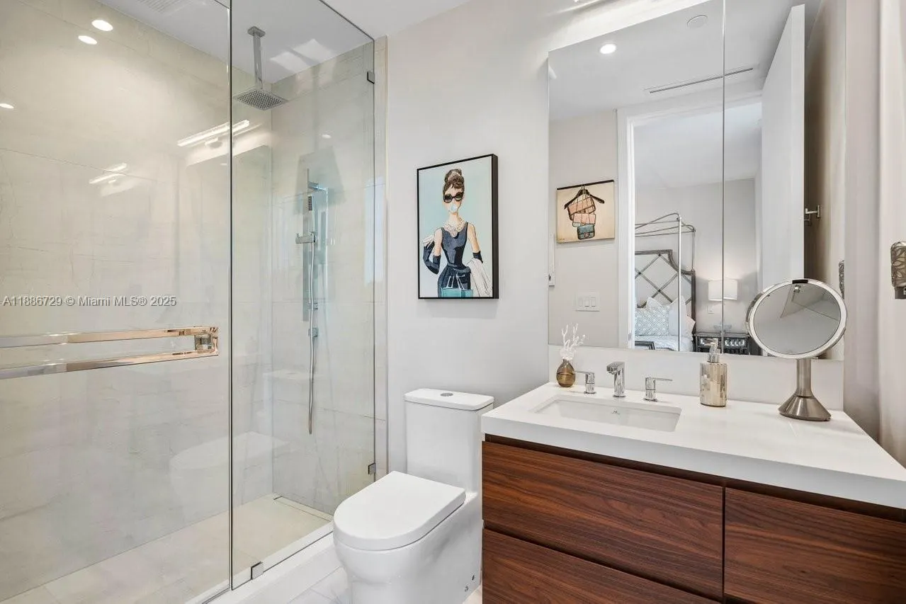 210 SE Mizner Blvd, #403