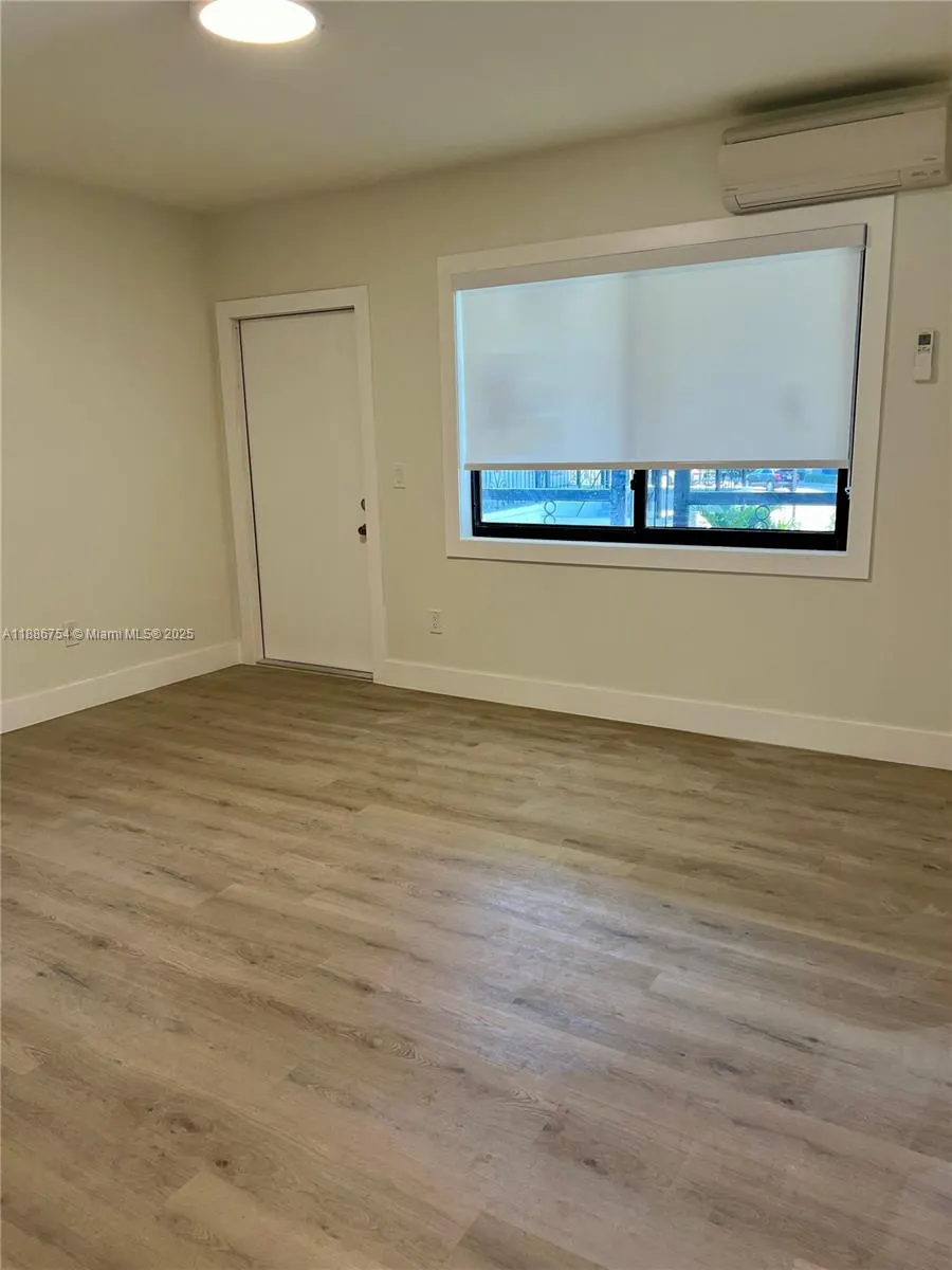 711 Beacom Blvd, #8