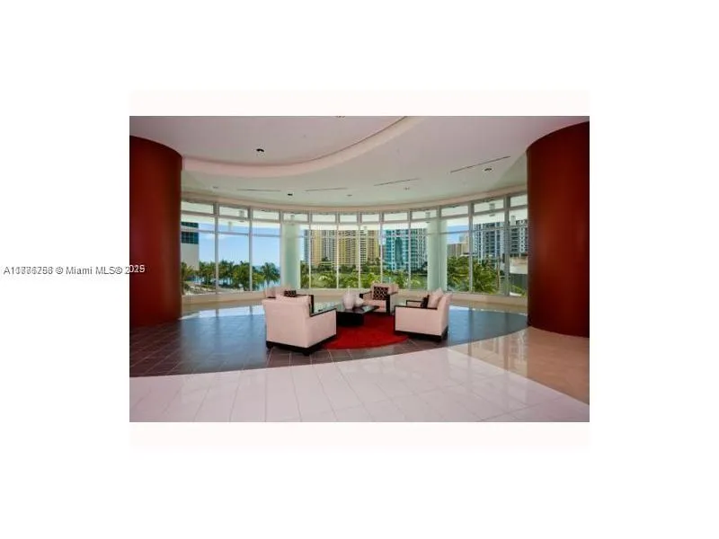 300 SOUTH BISCAYNE BLVD, #3209