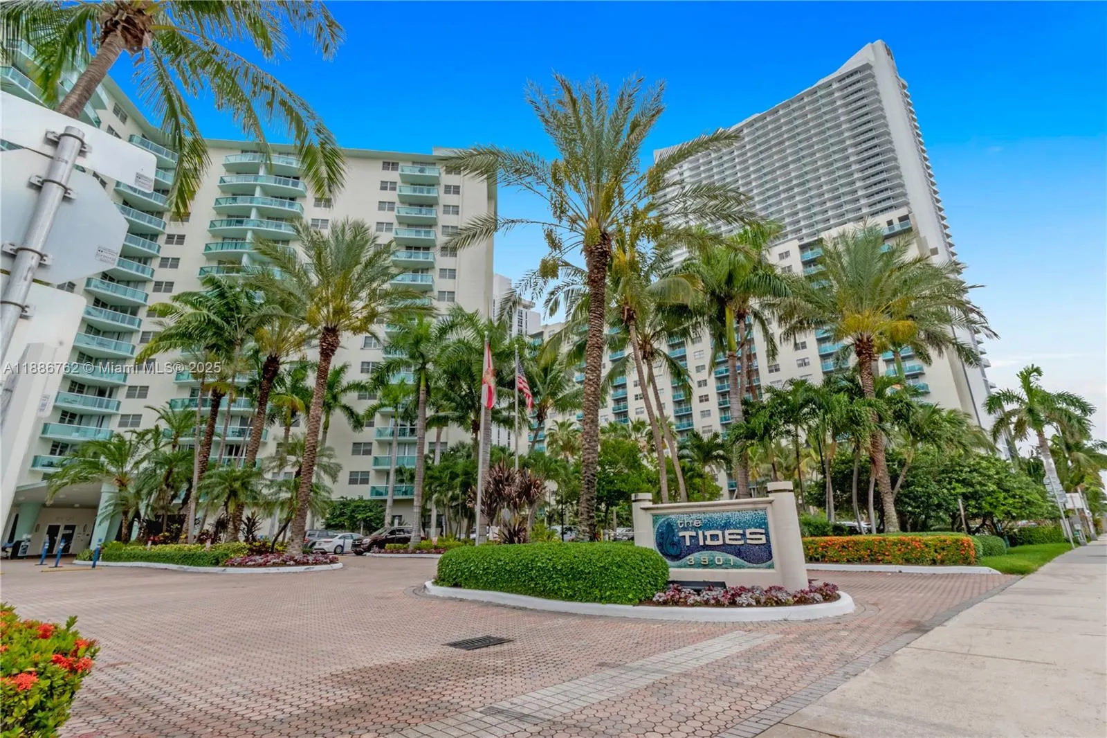 3901 S Ocean Dr, #14L
