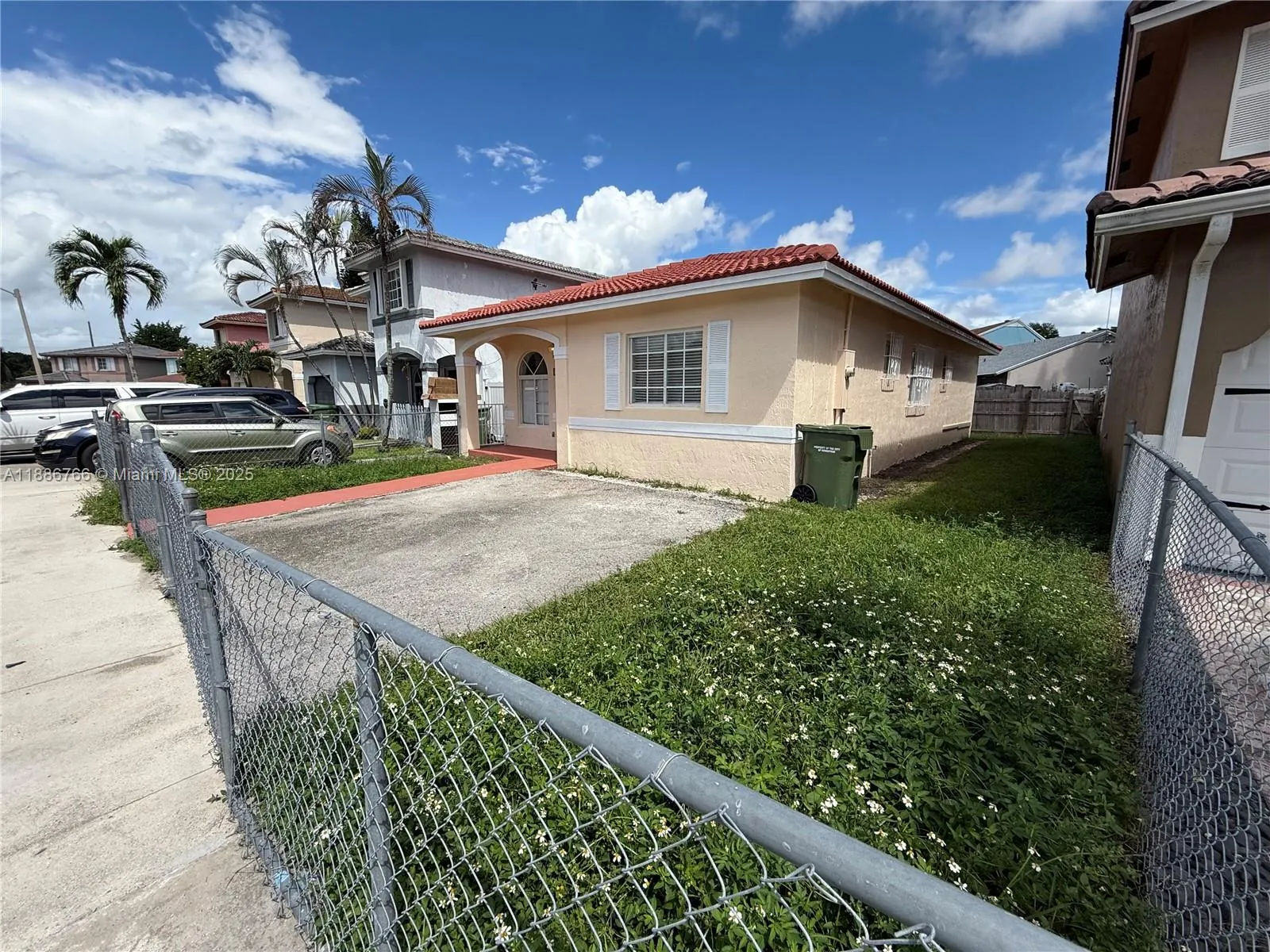 1089 SE 13th Ter
