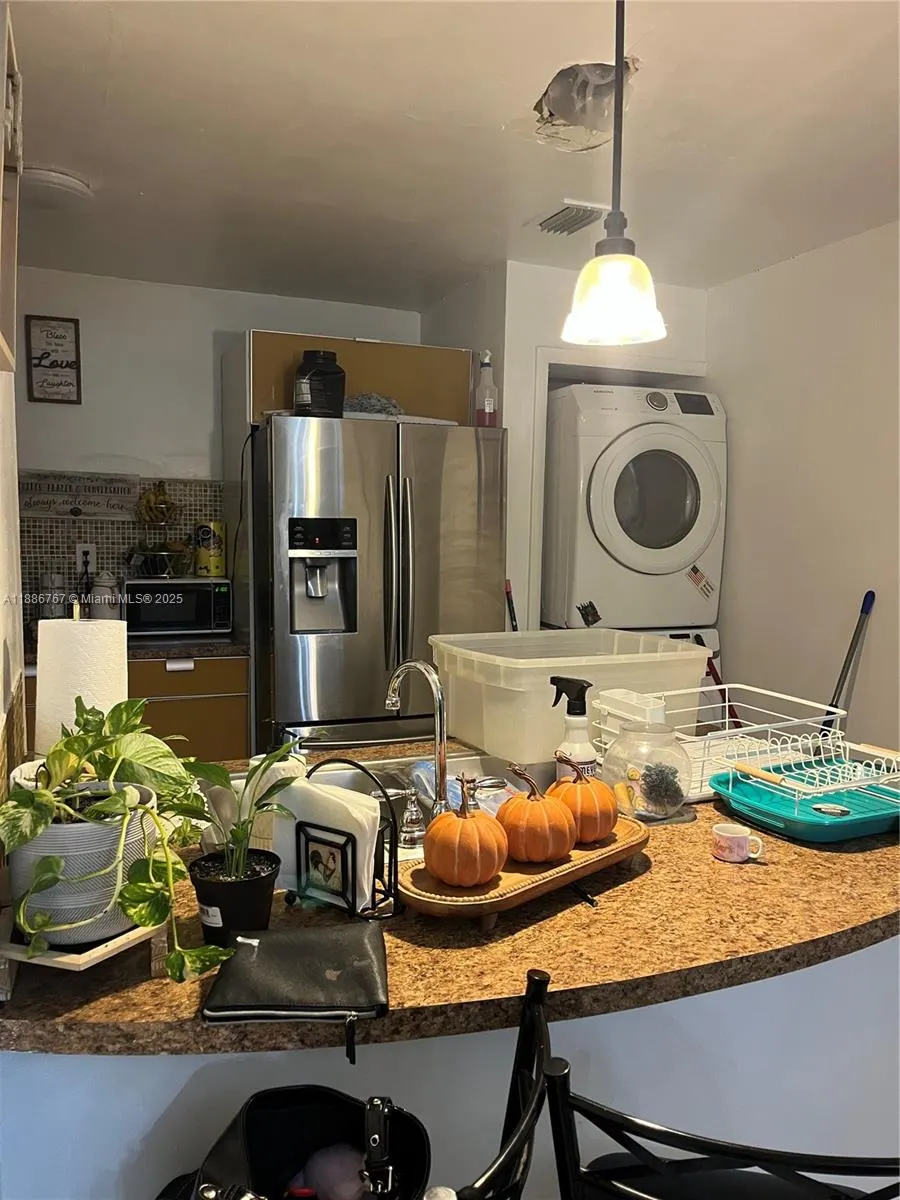 8851 NW 119 ST, #5222