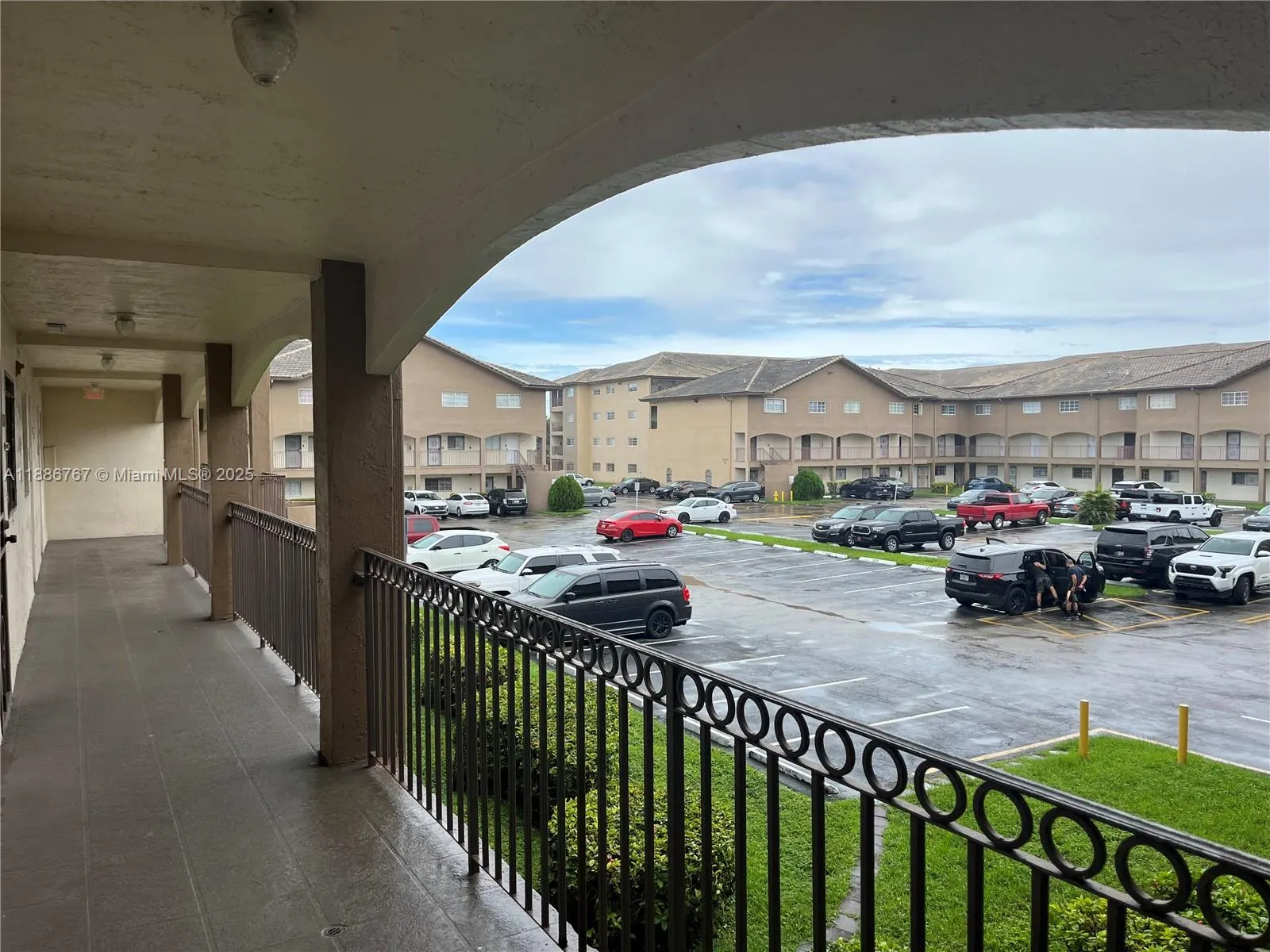 8851 NW 119 ST, #5222