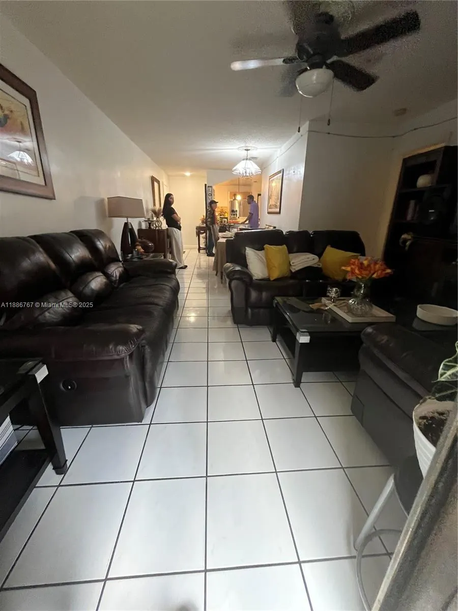 8851 NW 119 ST, #5222