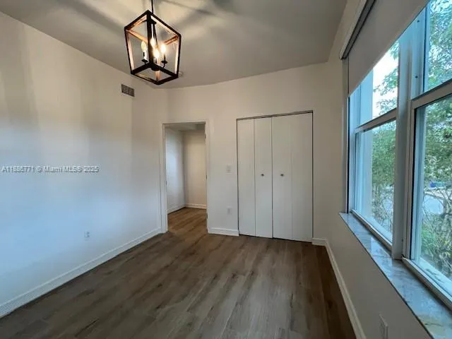 1000 SW 12th Ct, #4