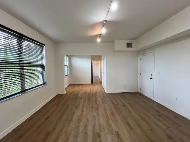 1000 SW 12th Ct, #4