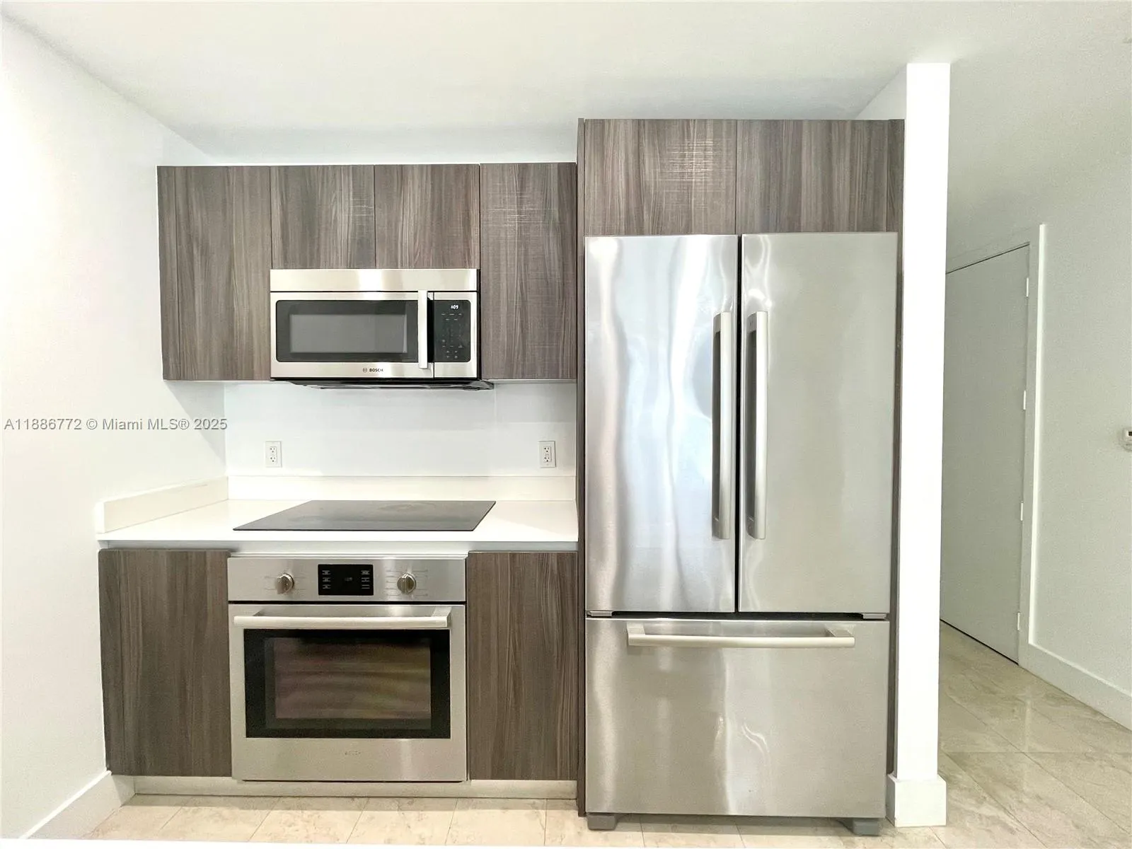 488 NE 18th St, #2804