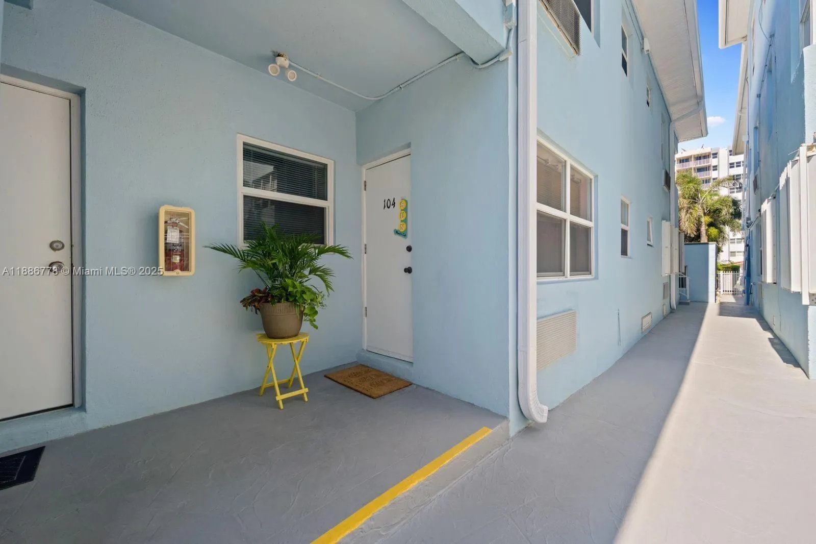 315 Van Buren St, #104B