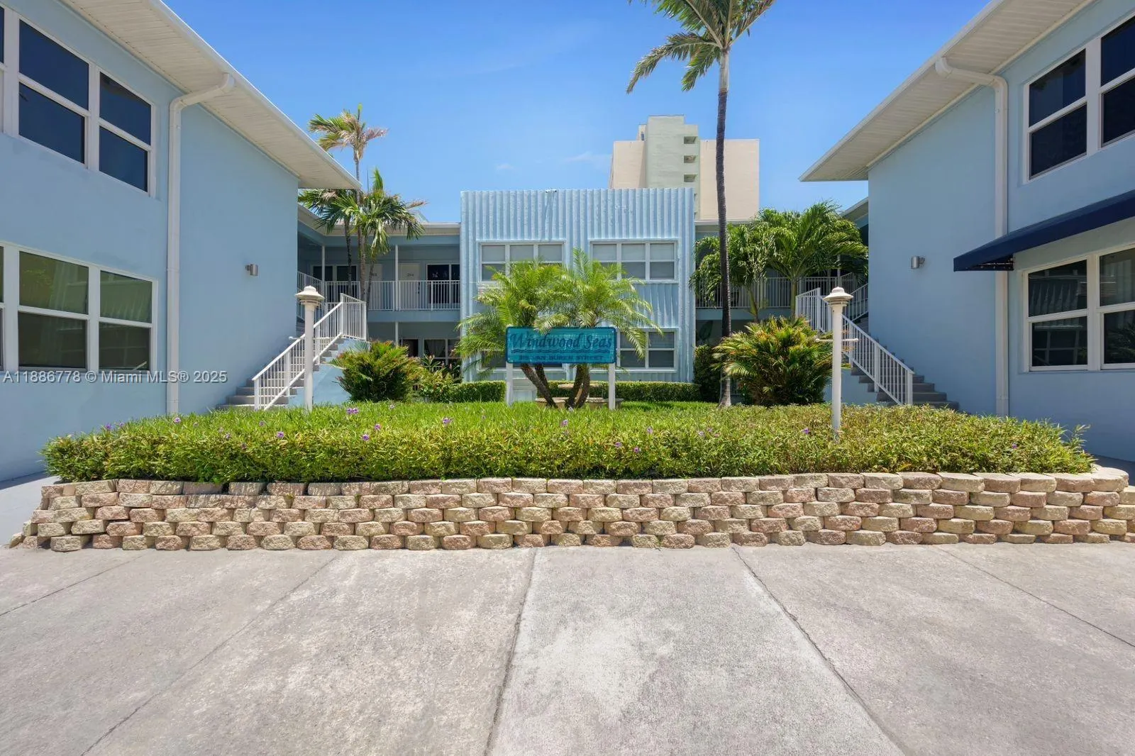315 Van Buren St, #104B