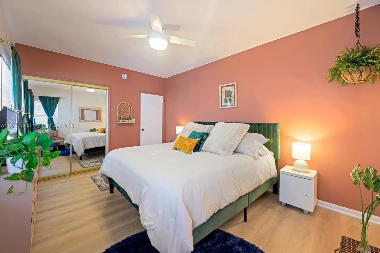 315 Van Buren St, #104B