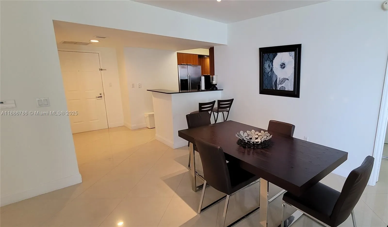 16699 Collins Ave, #1806