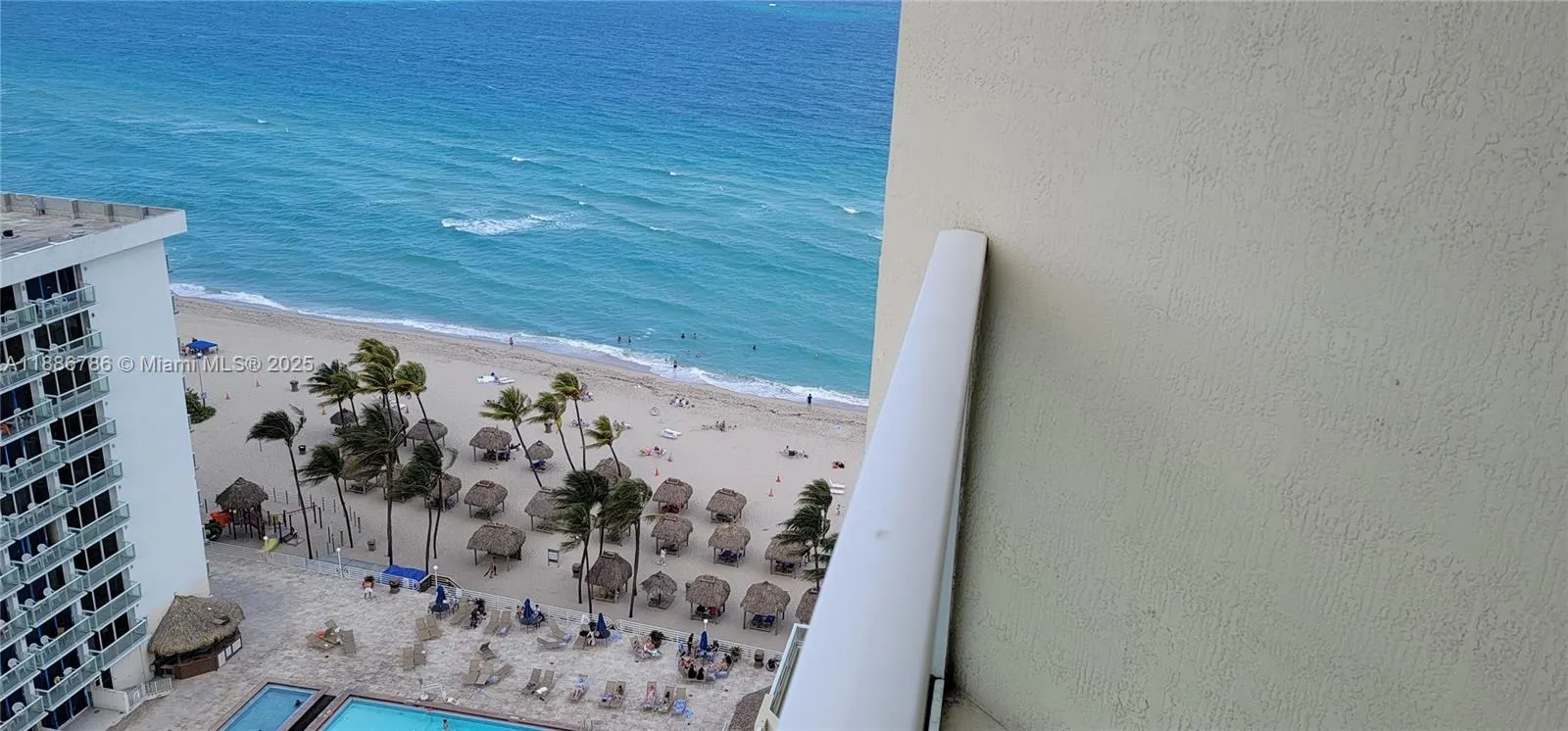 16699 Collins Ave, #1806