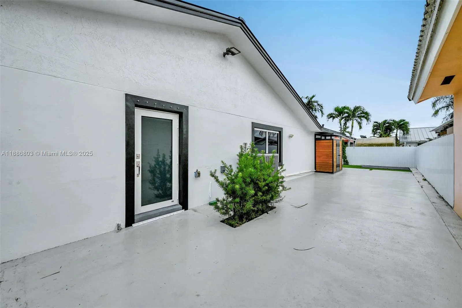 13284 SW 39th Street