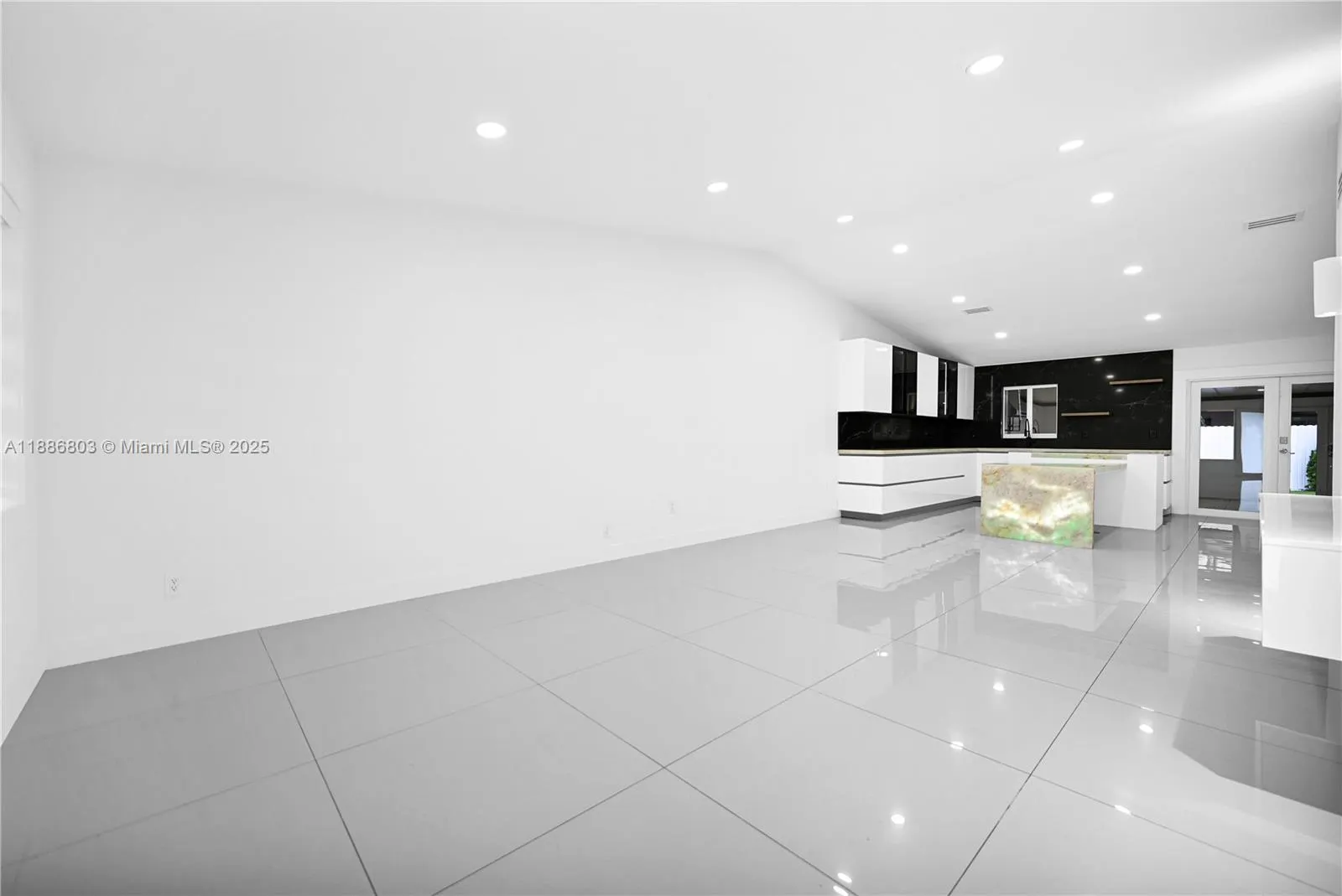 13284 SW 39th Street