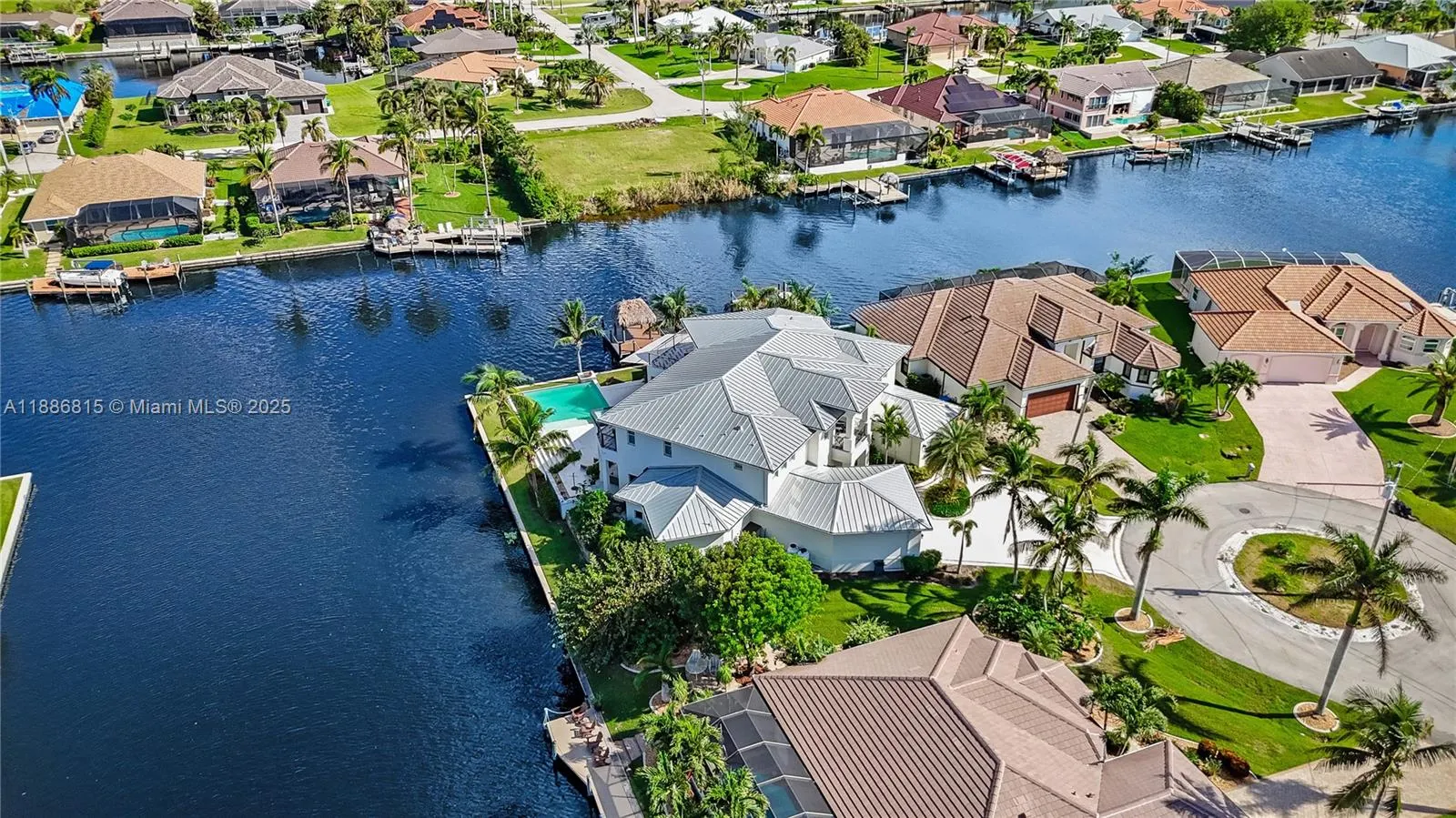 2801 SW 39th TER