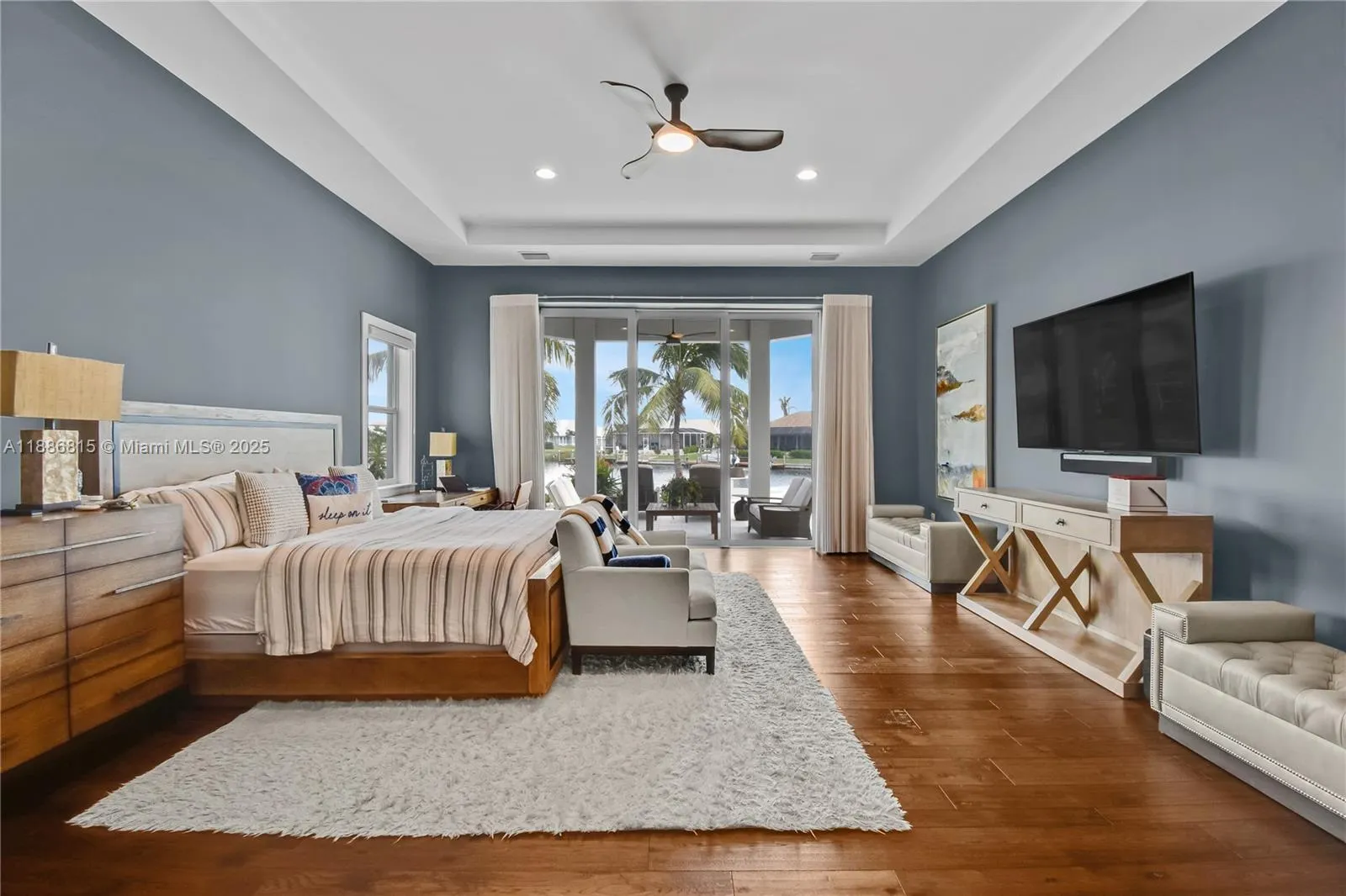 2801 SW 39th TER