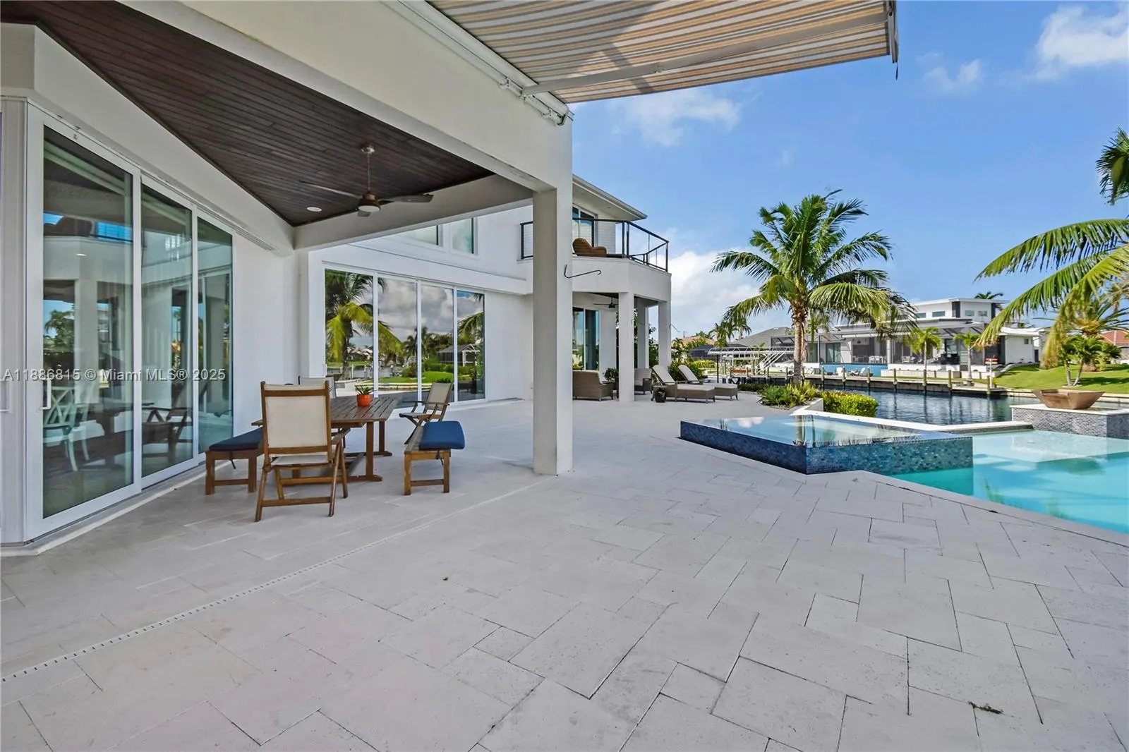 2801 SW 39th TER