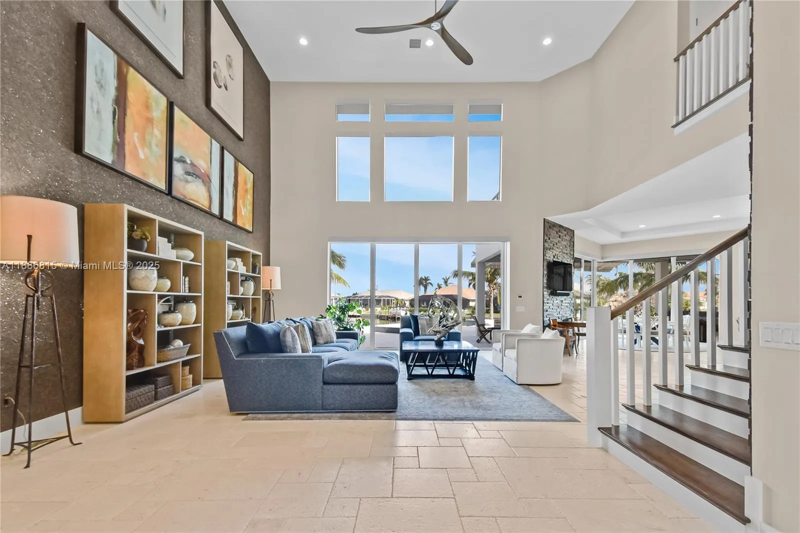 2801 SW 39th TER