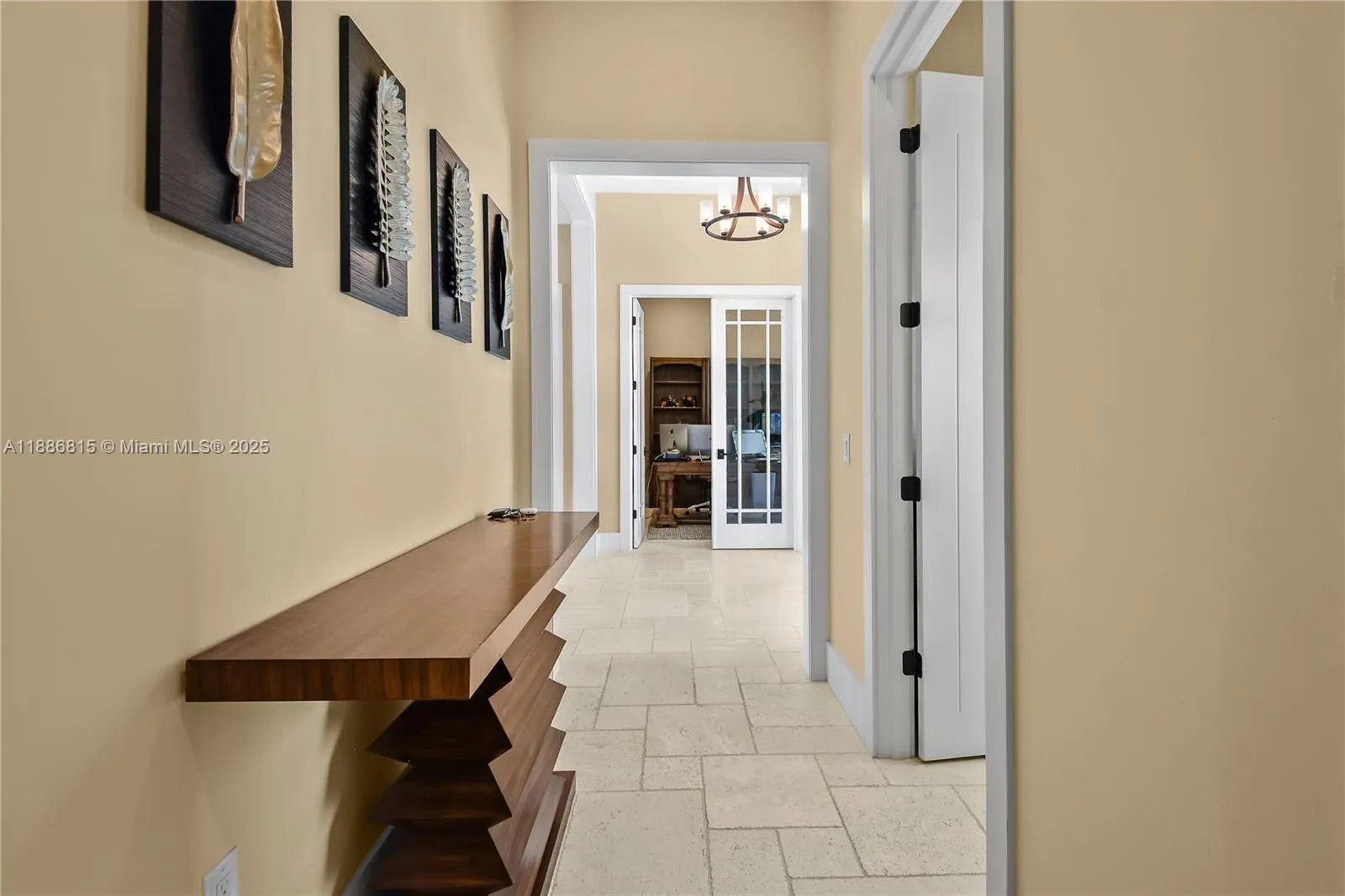 2801 SW 39th TER