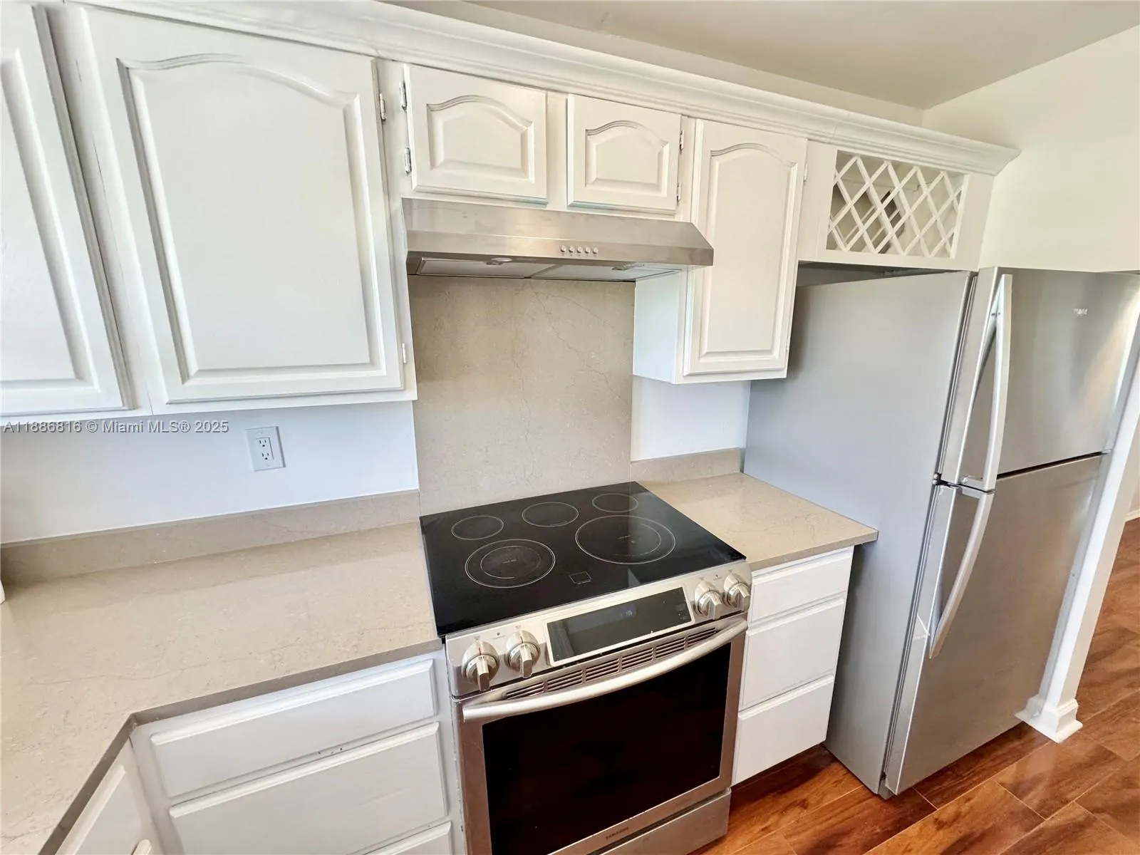 300 Layne Blvd, #313