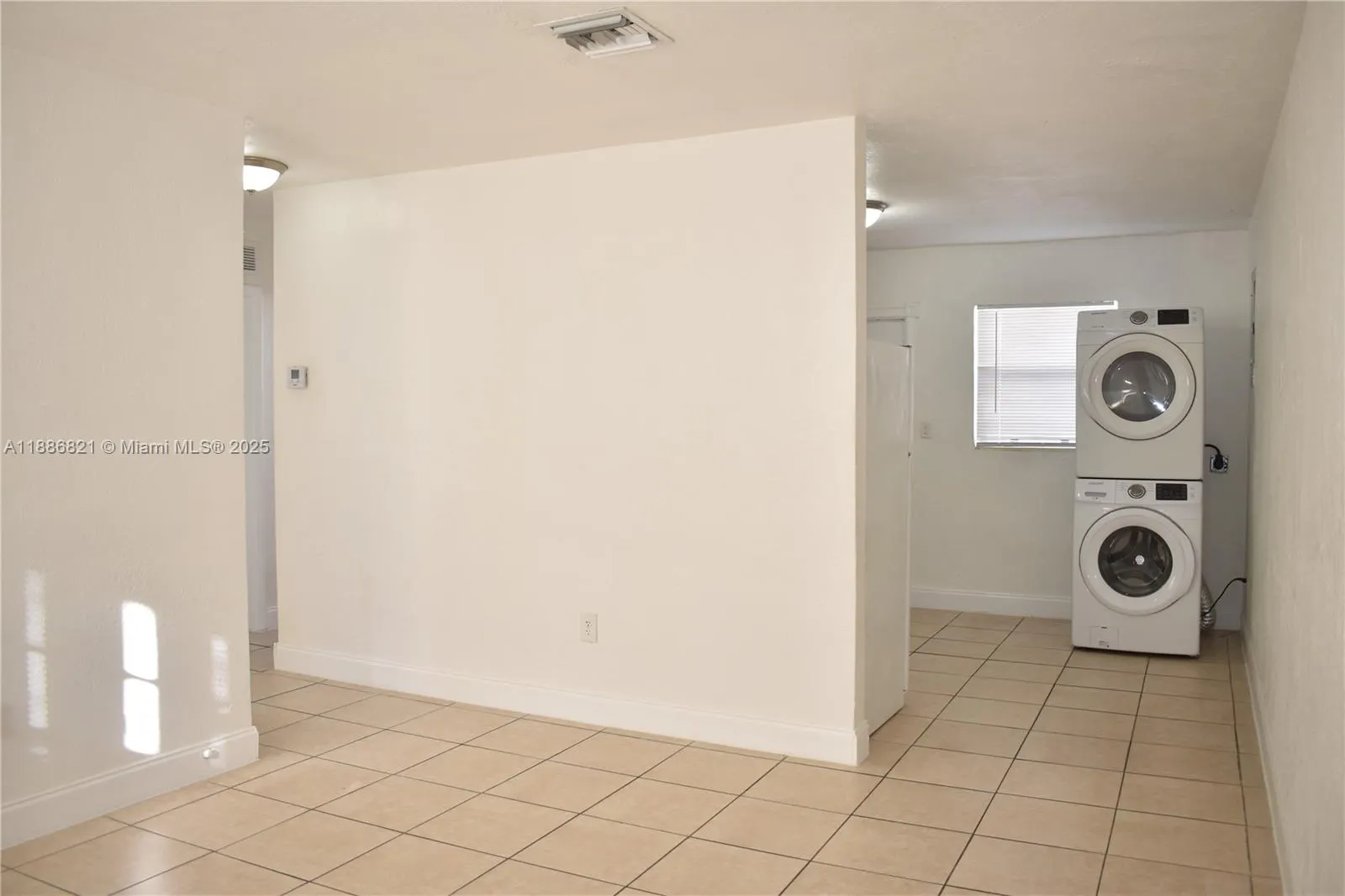 633 NW 6th Ct, #1N