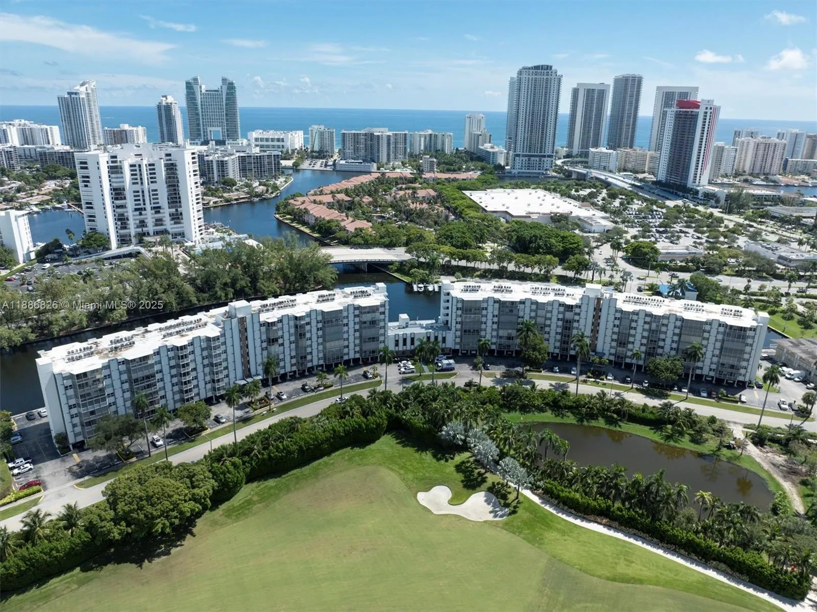200 Diplomat Pkwy, #825