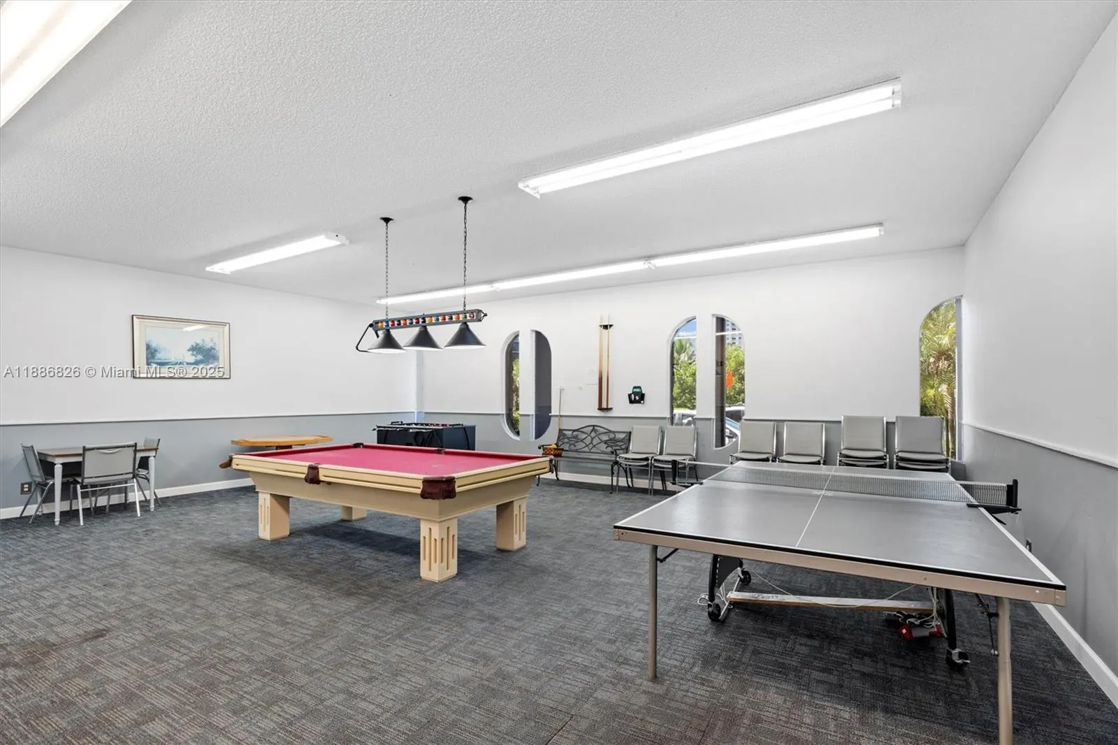 200 Diplomat Pkwy, #825