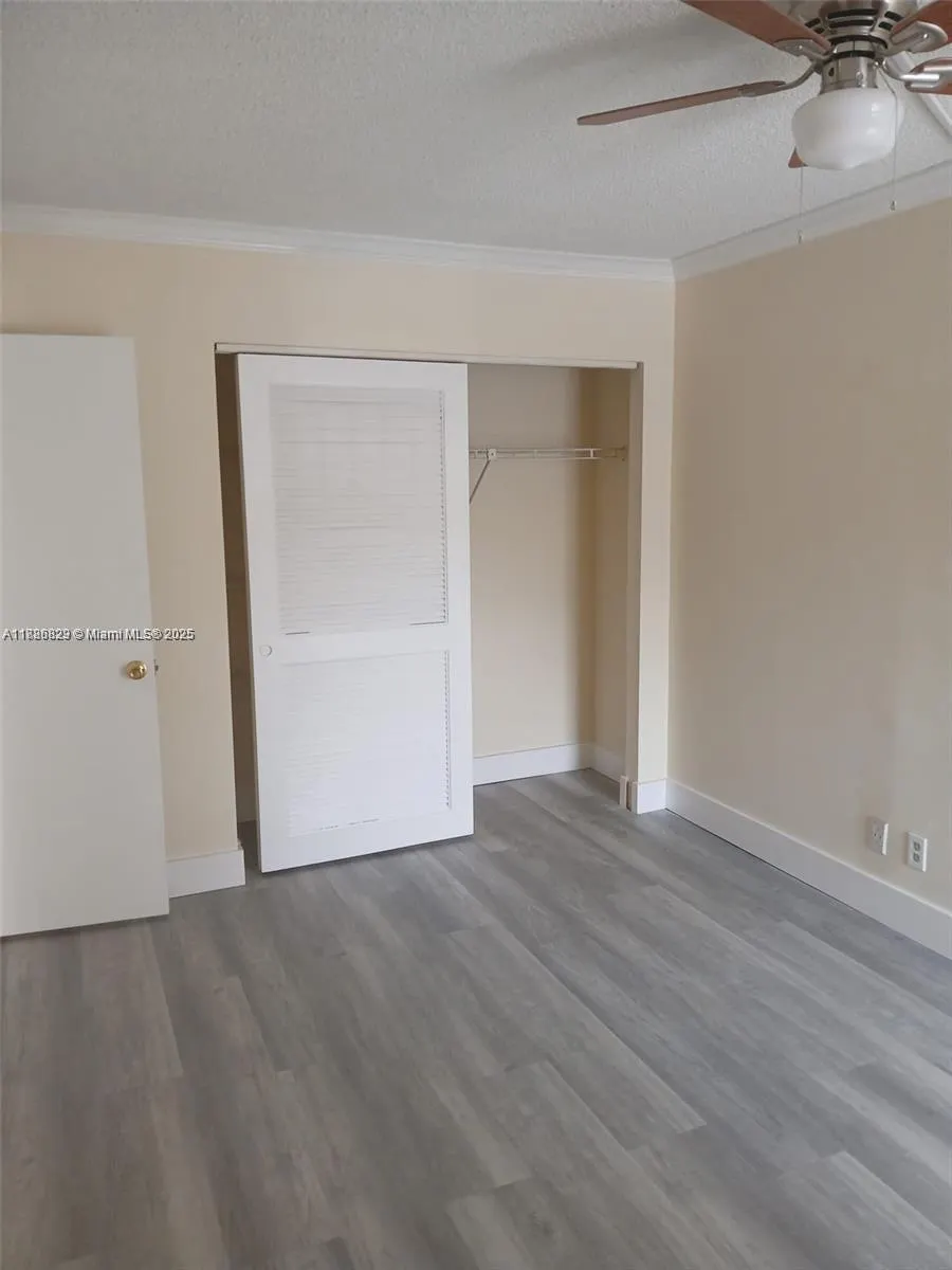 6699 Racquet Club Dr, #198